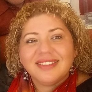 Meet your Posher, Yaneth